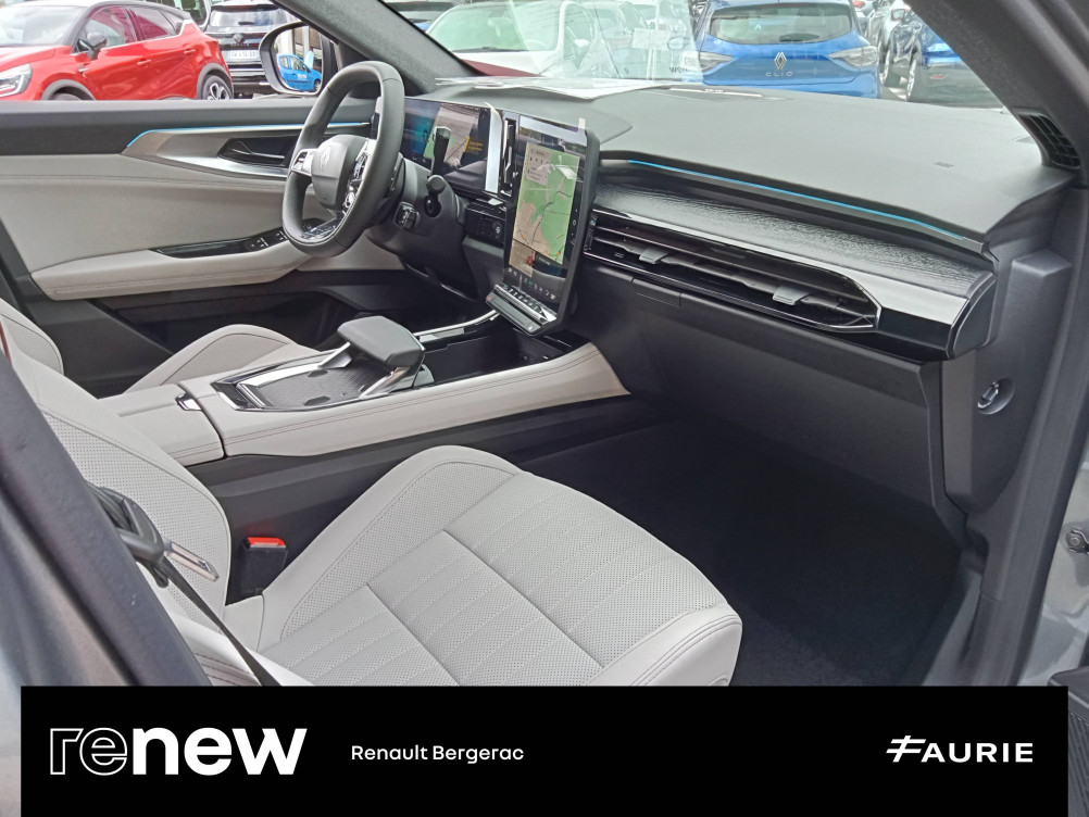 Acheter Renault Espace 6 Espace E-Tech full hybrid 200 5pl Iconic 5p occasion dans les concessions du Groupe Faurie