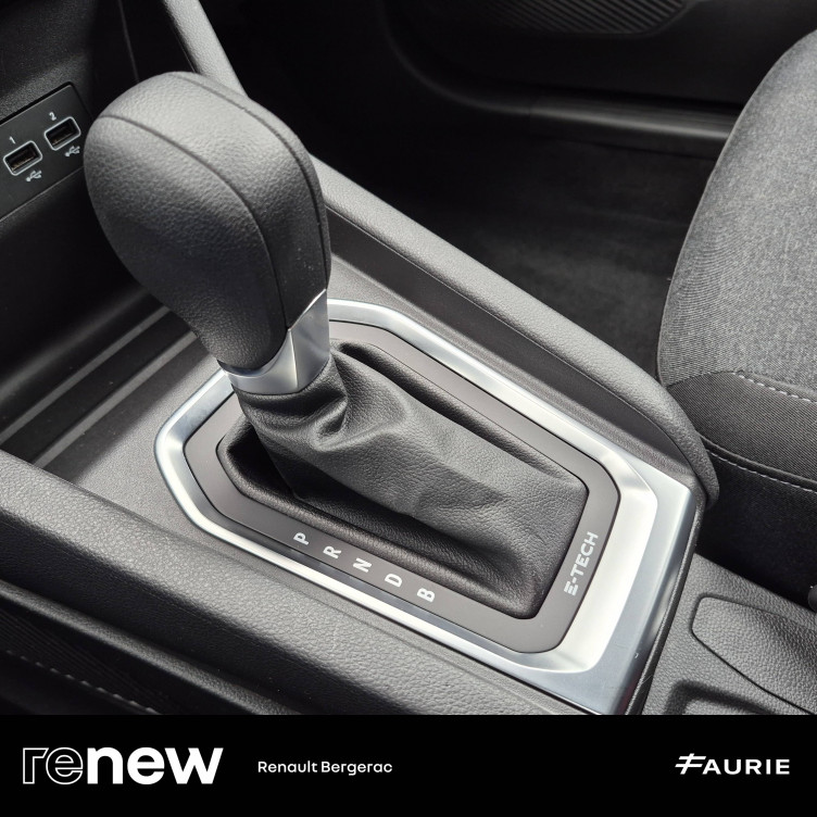 Acheter Renault Clio 5 Clio E-Tech 140 - 21N Business 5p occasion dans les concessions du Groupe Faurie