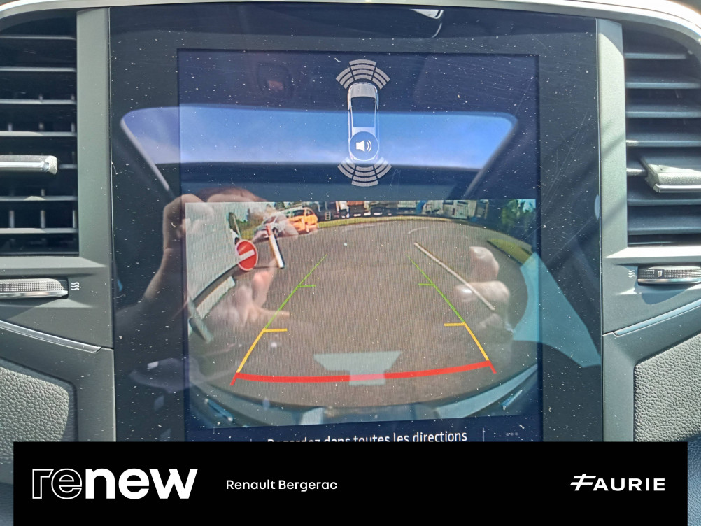 Acheter Renault Megane 4 Megane IV Berline Blue dCi 115 EDC Techno 5p occasion dans les concessions du Groupe Faurie