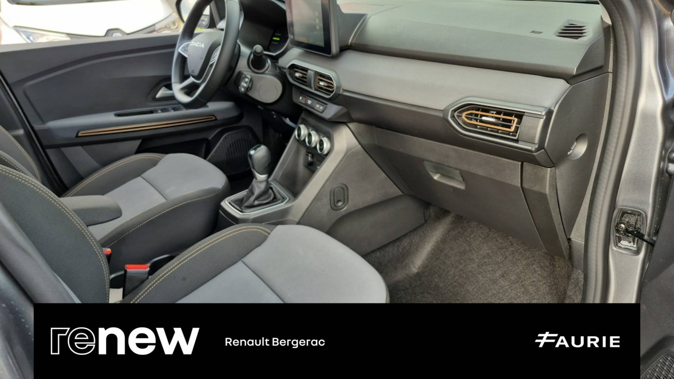 Acheter Dacia Jogger Jogger Hybrid 140 7 places GSR2 Extreme + 5p occasion dans les concessions du Groupe Faurie