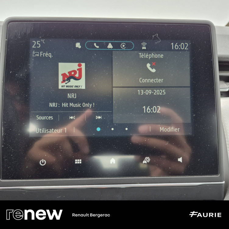 Acheter Renault Clio 5 Clio E-Tech 140 - 21N Limited 5p occasion dans les concessions du Groupe Faurie