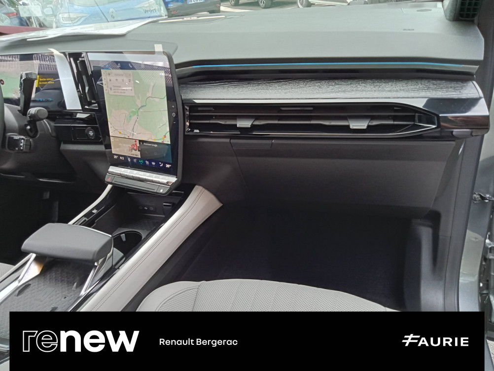 Acheter Renault Espace 6 Espace E-Tech full hybrid 200 5pl Iconic 5p occasion dans les concessions du Groupe Faurie