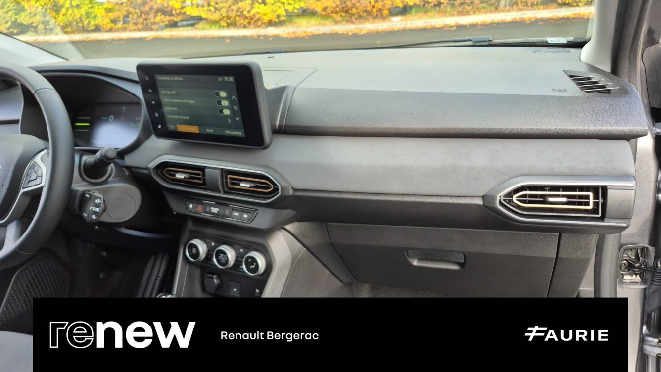 Acheter Dacia Jogger Jogger Hybrid 140 7 places GSR2 Extreme + 5p occasion dans les concessions du Groupe Faurie