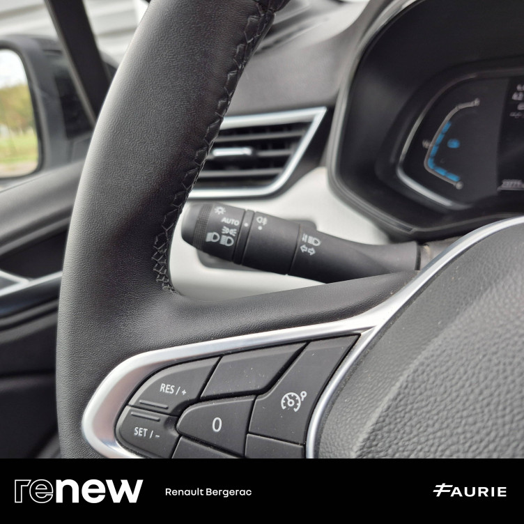 Acheter Renault Clio 5 Clio E-Tech 140 - 21N Limited 5p occasion dans les concessions du Groupe Faurie