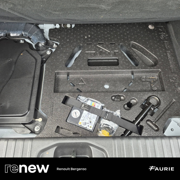 Acheter Renault Clio 5 Clio E-Tech 140 - 21N Limited 5p occasion dans les concessions du Groupe Faurie