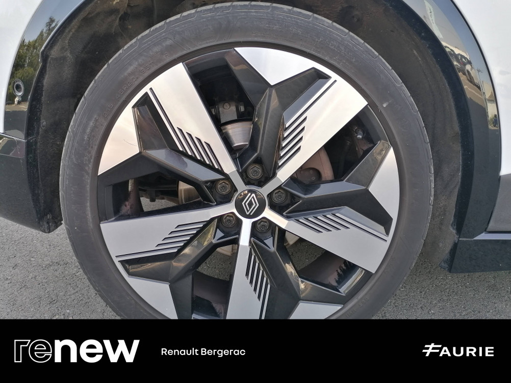 Acheter Renault Megane E-Tech Megane E-Tech EV60 220 ch optimum charge Techno 5p occasion dans les concessions du Groupe Faurie
