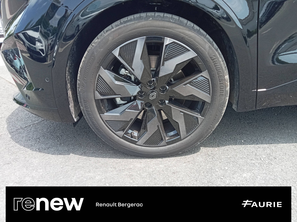 Acheter Renault Rafale Rafale E-Tech full hybrid 200 esprit Alpine 5p occasion dans les concessions du Groupe Faurie