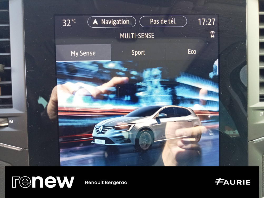 Acheter Renault Megane 4 Megane IV Berline Blue dCi 115 EDC Techno 5p occasion dans les concessions du Groupe Faurie