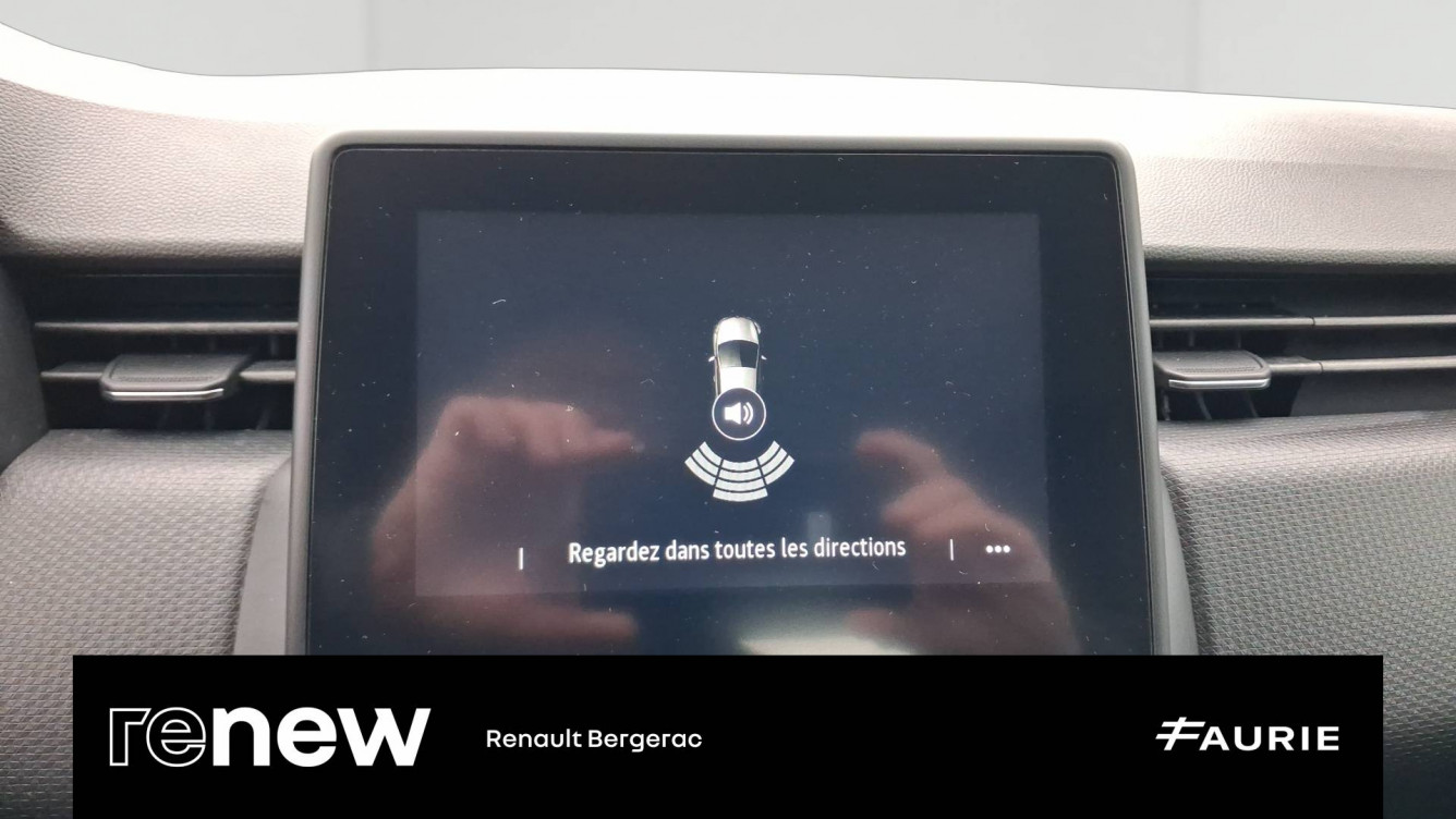 Acheter Renault Clio 5 Clio SCe 65 - 21 Business 5p occasion dans les concessions du Groupe Faurie