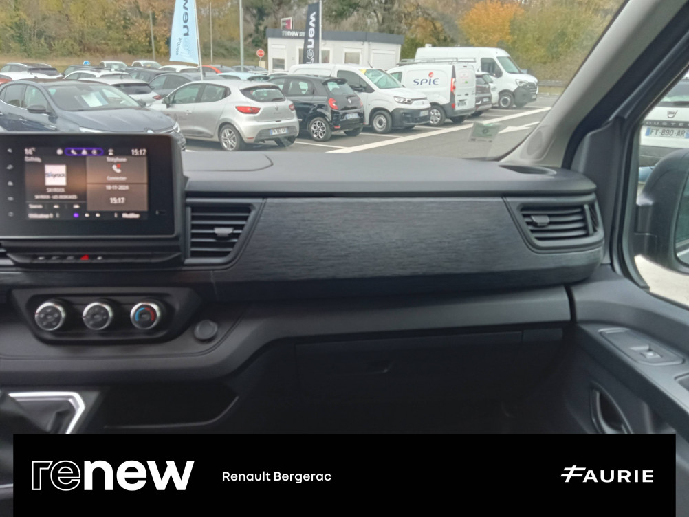 Acheter Renault Trafic 3 Trafic L2 dCi 150 Energy S&S EDC Zen 4p occasion dans les concessions du Groupe Faurie