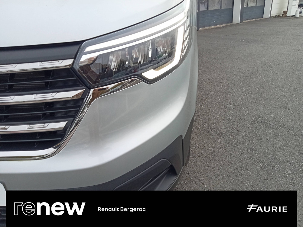 Acheter Renault Trafic 3 Trafic L2 dCi 150 Energy S&S EDC Zen 4p occasion dans les concessions du Groupe Faurie