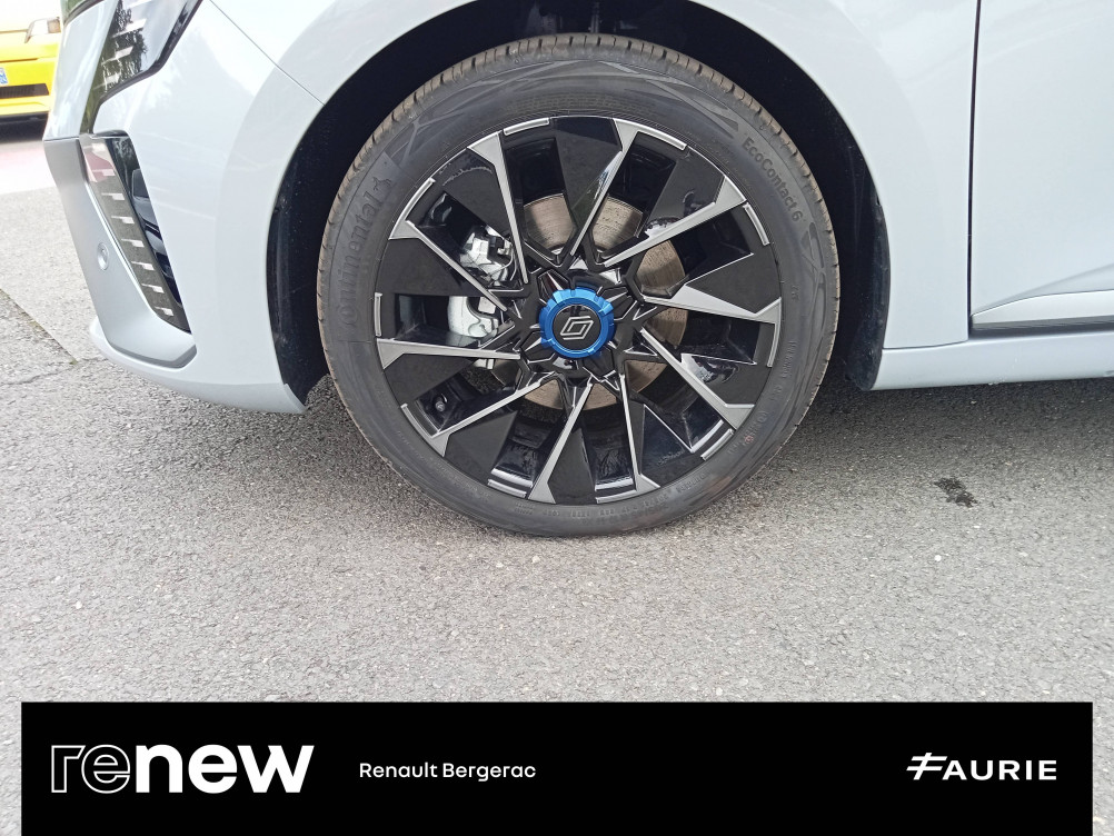 Acheter Renault Clio 5 Clio E-Tech full hybrid 145 ch GSR2 Esprit Alpine 5p occasion dans les concessions du Groupe Faurie