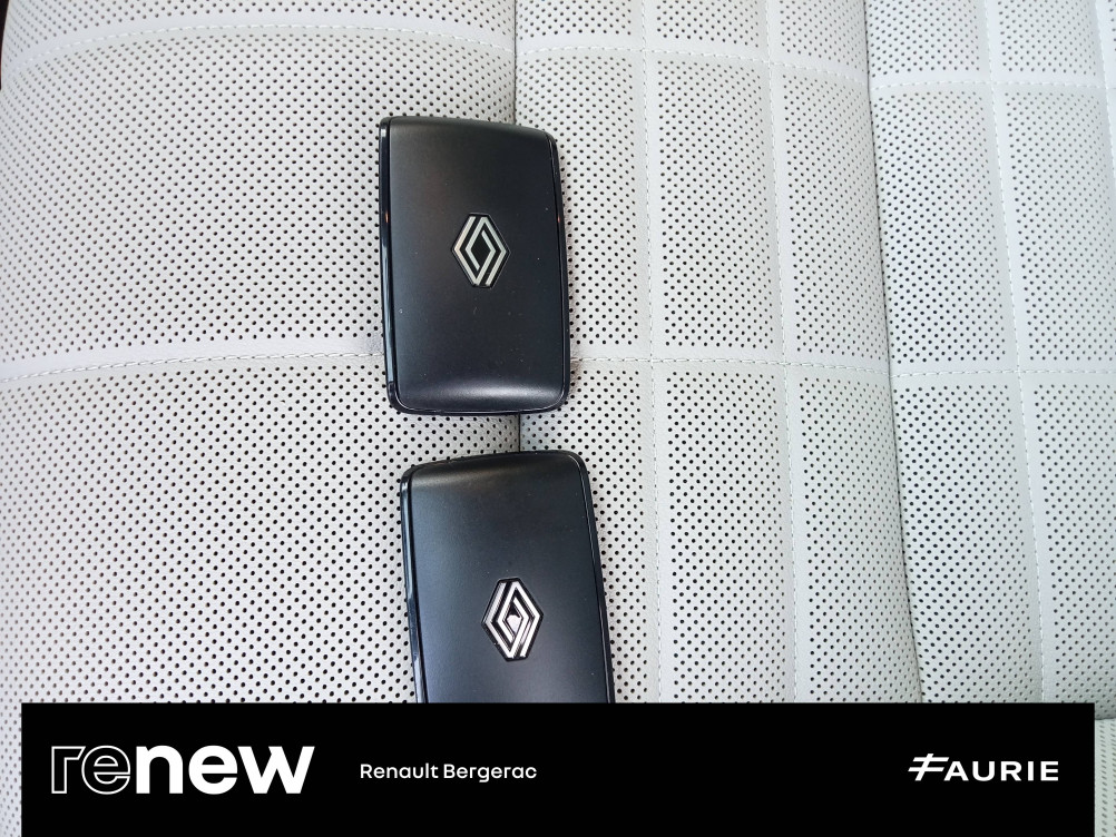 Acheter Renault Espace 6 Espace E-Tech hybrid 200 Iconic 5p occasion dans les concessions du Groupe Faurie