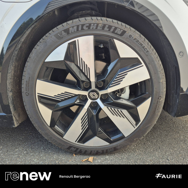 Acheter Renault Megane E-Tech Megane E-Tech EV60 220 ch optimum charge Techno 5p occasion dans les concessions du Groupe Faurie