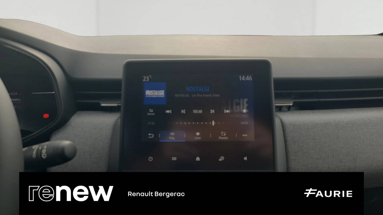 Acheter Renault Clio 5 Clio E-Tech full hybrid 145 Evolution 5p occasion dans les concessions du Groupe Faurie