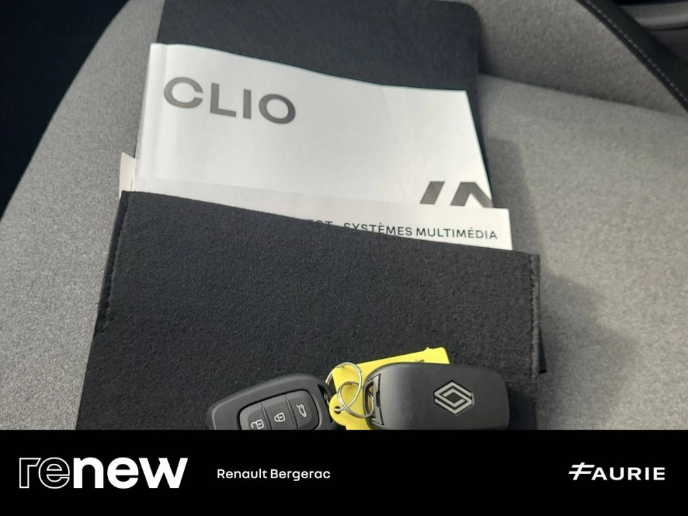 Acheter Renault Clio 5 Clio E-Tech full hybrid 145 Evolution 5p occasion dans les concessions du Groupe Faurie