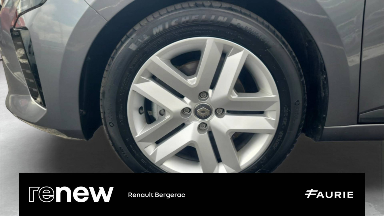 Acheter Renault Clio 5 Clio E-Tech full hybrid 145 Evolution 5p occasion dans les concessions du Groupe Faurie