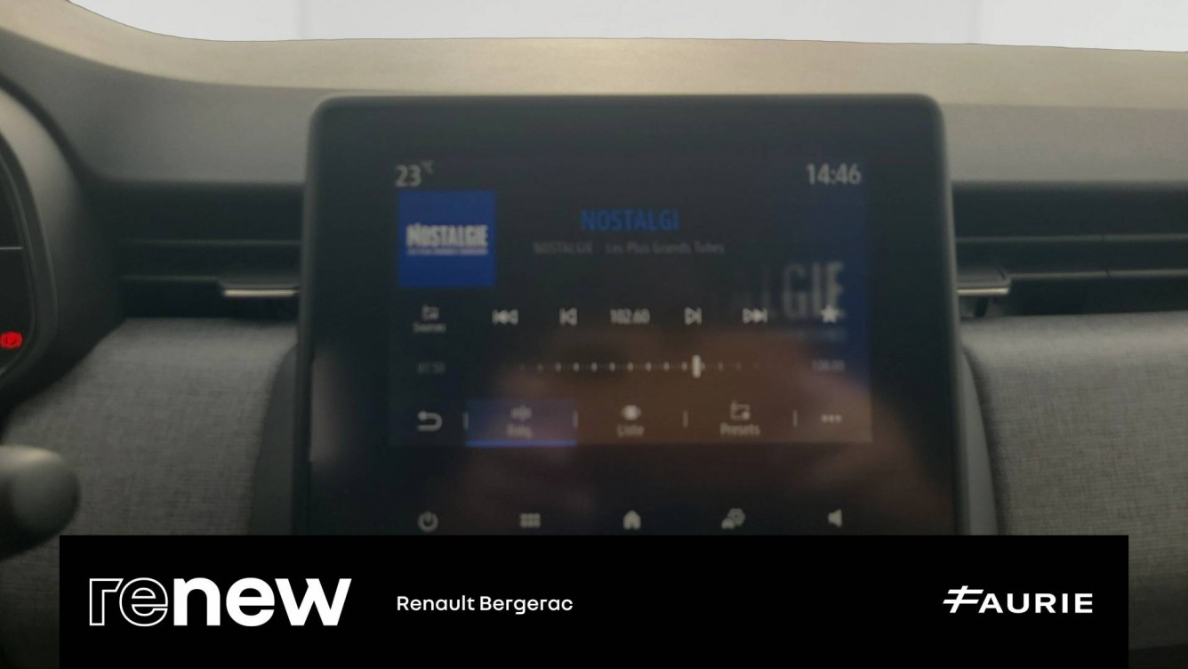 Acheter Renault Clio 5 Clio E-Tech full hybrid 145 Evolution 5p occasion dans les concessions du Groupe Faurie