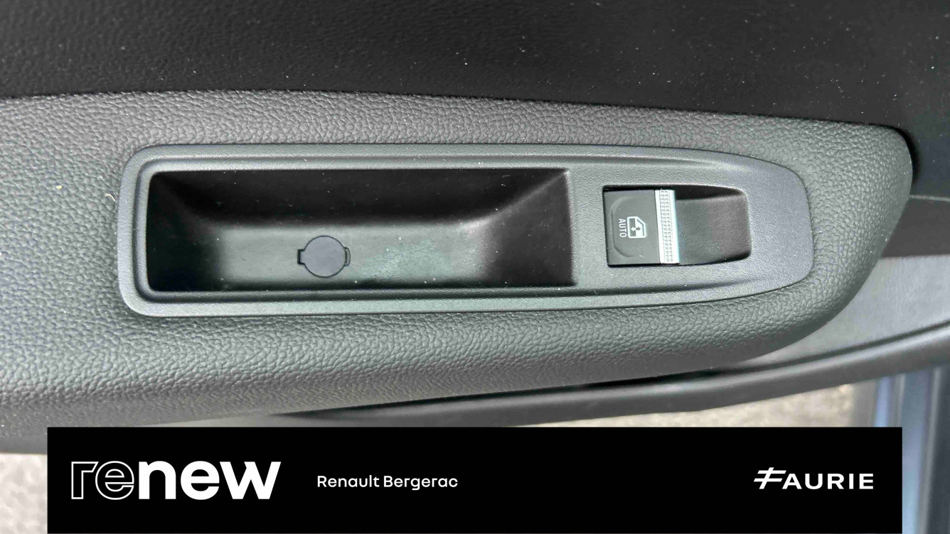 Acheter Renault Clio 5 Clio TCe 90 X-Tronic - 21 Intens 5p occasion dans les concessions du Groupe Faurie