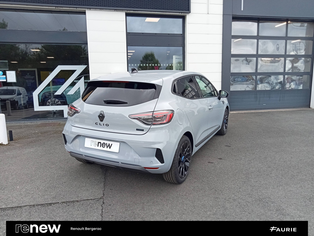 Acheter Renault Clio 5 Clio E-Tech full hybrid 145 ch GSR2 Esprit Alpine 5p occasion dans les concessions du Groupe Faurie