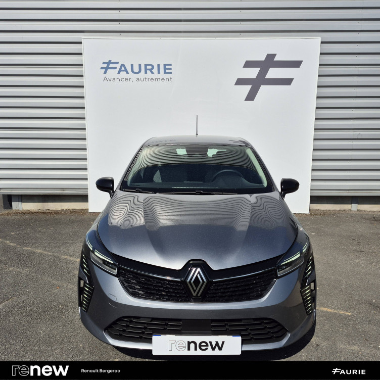 Acheter Renault Clio 5 Clio E-Tech full hybrid 145 Evolution 5p occasion dans les concessions du Groupe Faurie