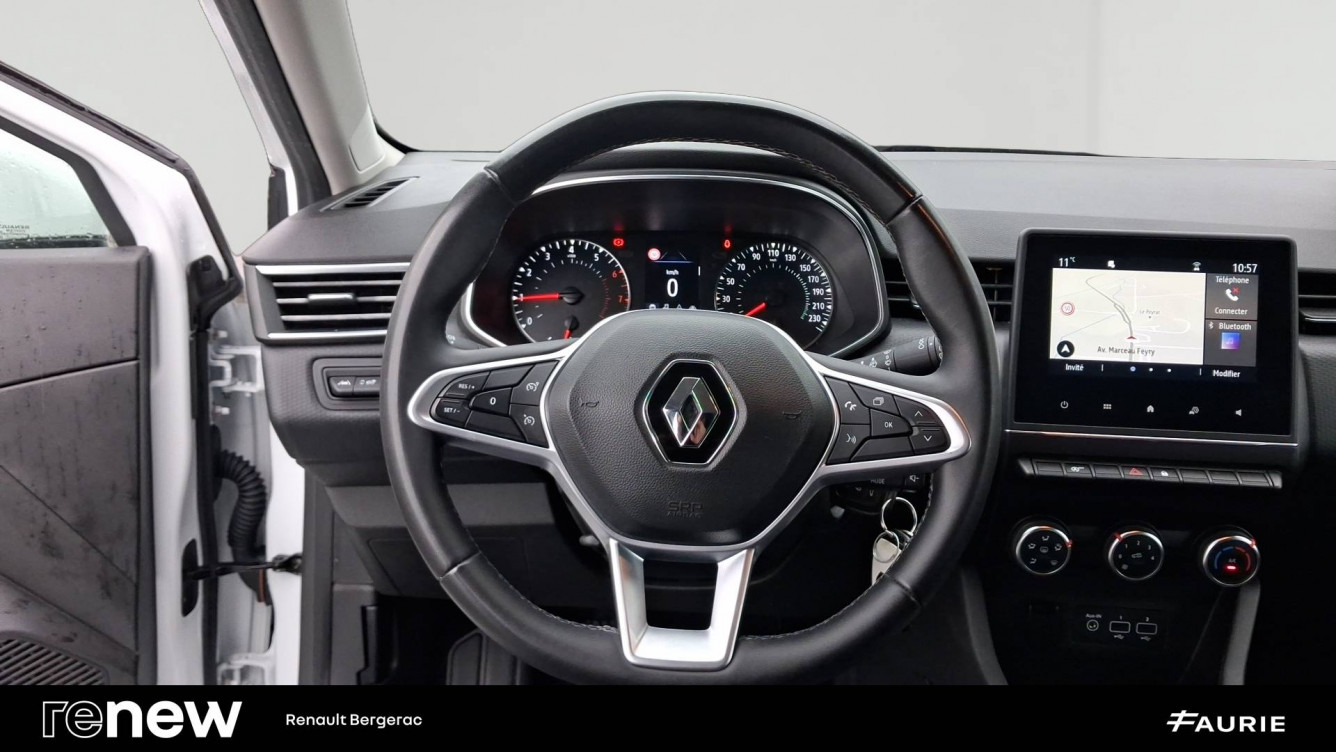 Acheter Renault Clio 5 Clio SCe 65 - 21 Business 5p occasion dans les concessions du Groupe Faurie