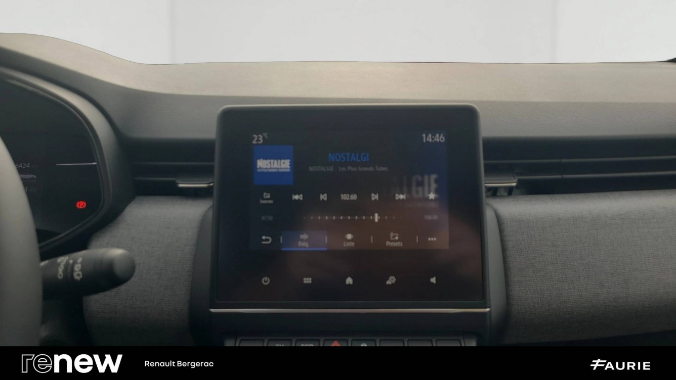 Acheter Renault Clio 5 Clio E-Tech full hybrid 145 Evolution 5p occasion dans les concessions du Groupe Faurie