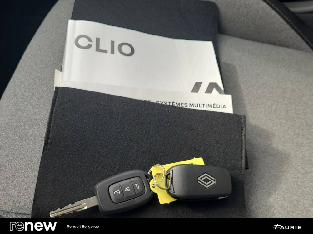 Acheter Renault Clio 5 Clio E-Tech full hybrid 145 Evolution 5p occasion dans les concessions du Groupe Faurie