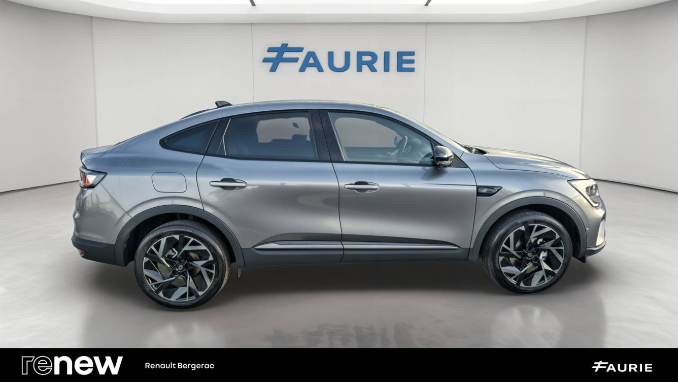 Acheter Renault Arkana Arkana E-Tech full hybrid 145 GSR2 esprit Alpine 5p occasion dans les concessions du Groupe Faurie