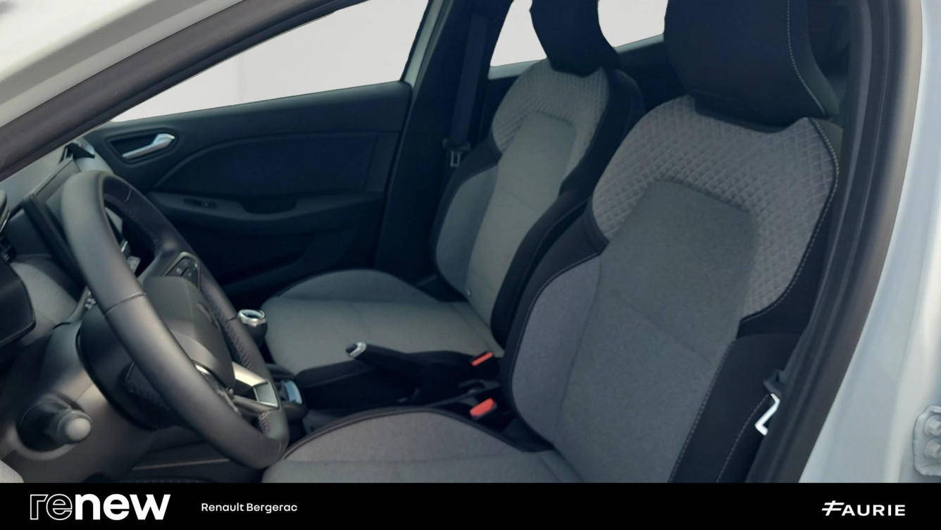 Acheter Renault Clio 5 Clio Blue dCi 100 ch GSR2 Evolution 5p occasion dans les concessions du Groupe Faurie