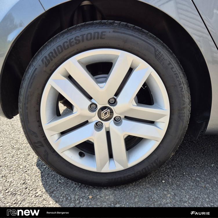 Acheter Renault Clio 5 Clio E-Tech full hybrid 145 Evolution 5p occasion dans les concessions du Groupe Faurie