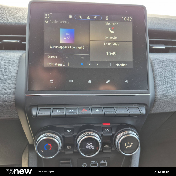 Acheter Renault Clio 5 Clio E-Tech full hybrid 145 Evolution 5p occasion dans les concessions du Groupe Faurie