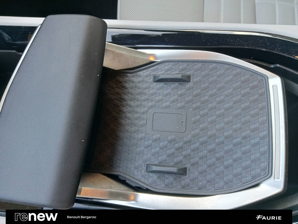 Acheter Renault Espace 6 Espace E-Tech hybrid 200 Iconic 5p occasion dans les concessions du Groupe Faurie