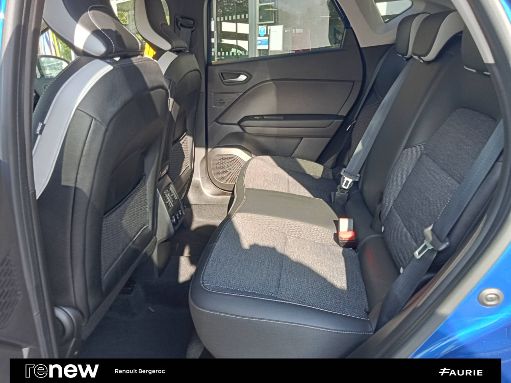 Acheter Renault Captur 2 Captur E-Tech Plug-in 160 - 21 Intens 5p occasion dans les concessions du Groupe Faurie