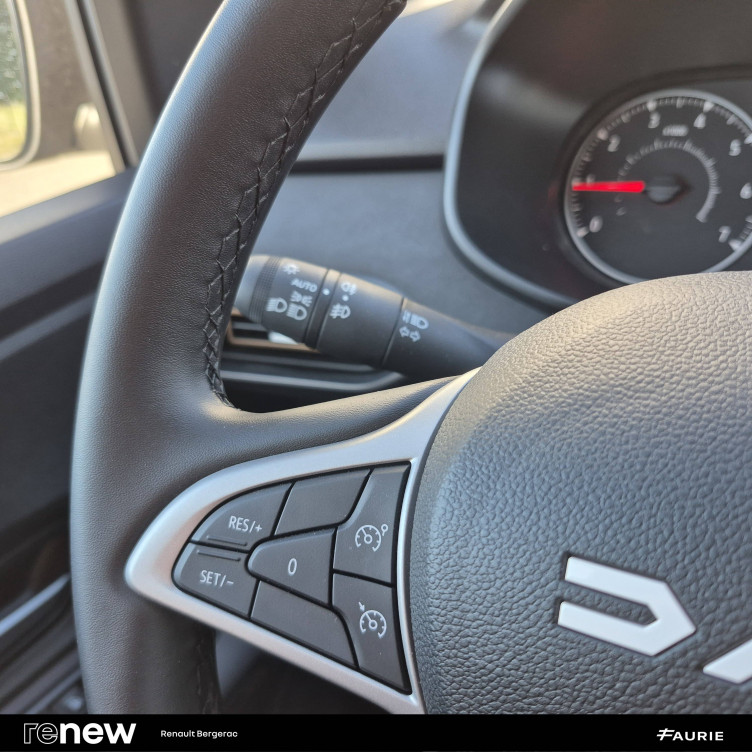 Acheter Dacia Jogger Jogger ECO-G 100 7 places GSR2 Extreme + 5p occasion dans les concessions du Groupe Faurie