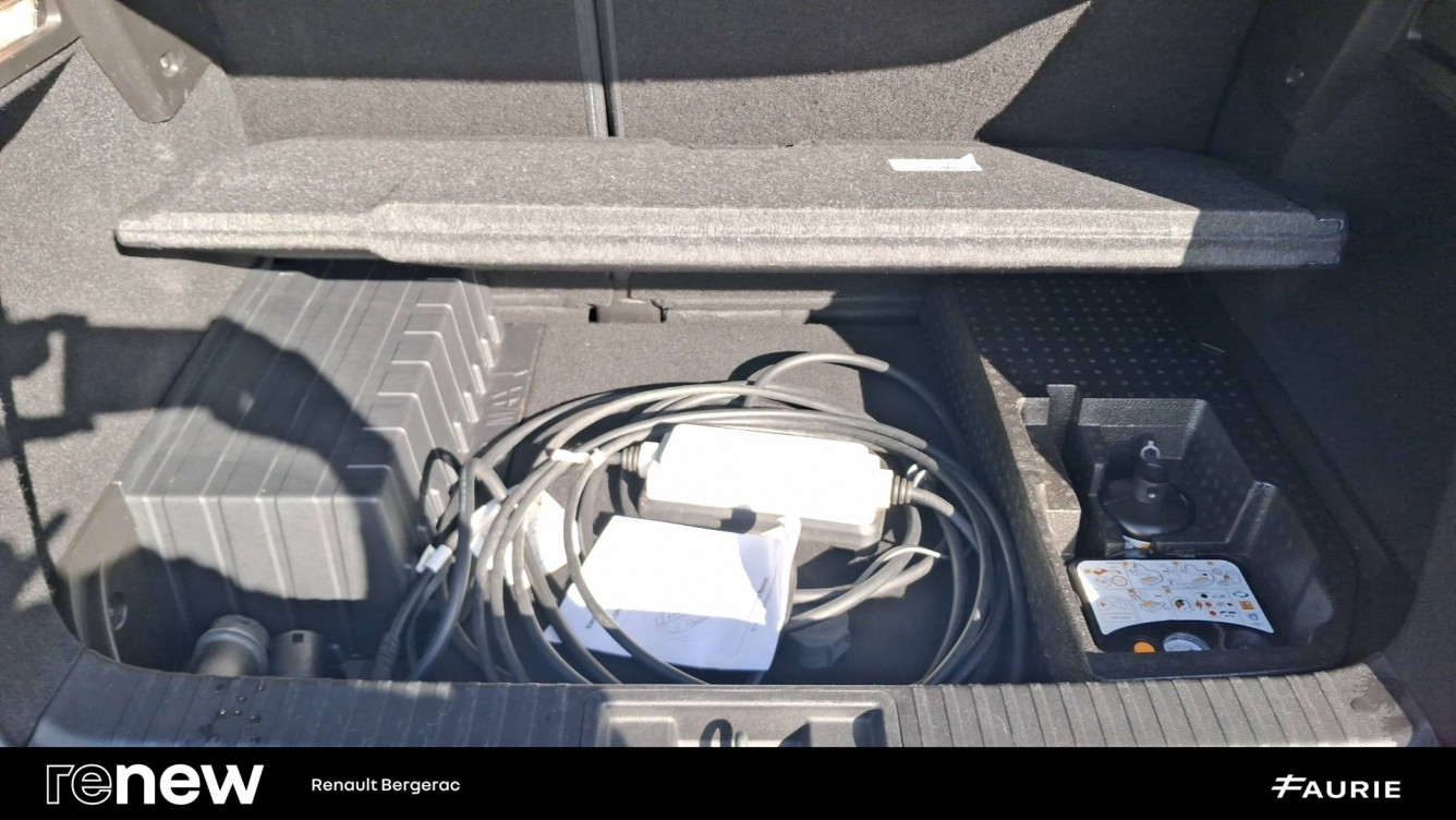 Acheter Renault Captur 2 Captur E-Tech Plug-in 160 Intens 5p occasion dans les concessions du Groupe Faurie