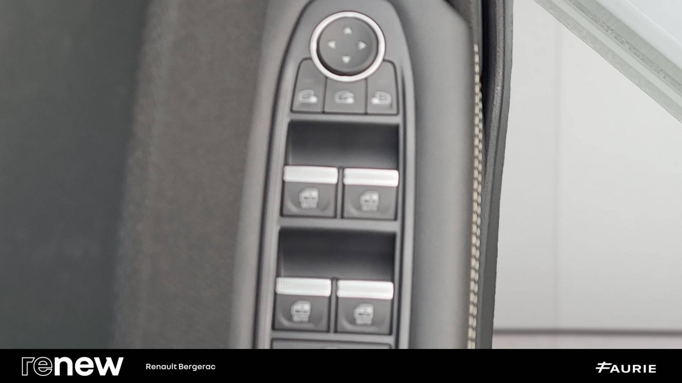 Acheter Renault Symbioz Symbioz E-Tech full hybrid 145 Iconic 5p occasion dans les concessions du Groupe Faurie