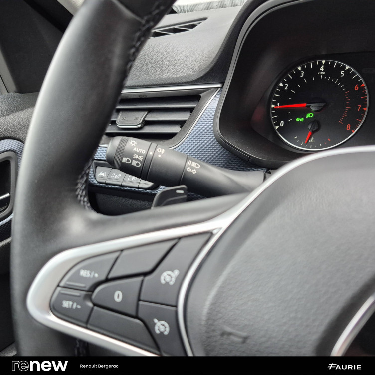 Acheter Renault Arkana Arkana mild hybrid 140 EDC FAP - 22 Evolution 5p occasion dans les concessions du Groupe Faurie