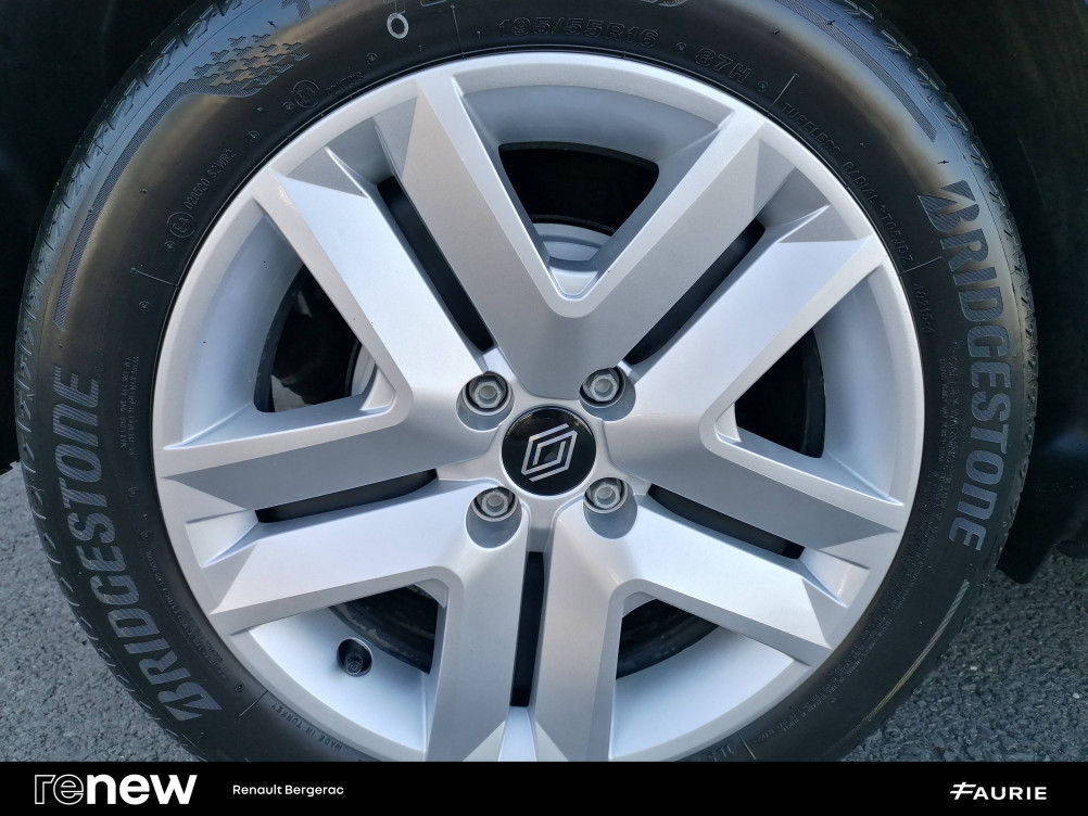 Acheter Renault Clio 5 Clio E-Tech full hybrid 145 Evolution 5p occasion dans les concessions du Groupe Faurie