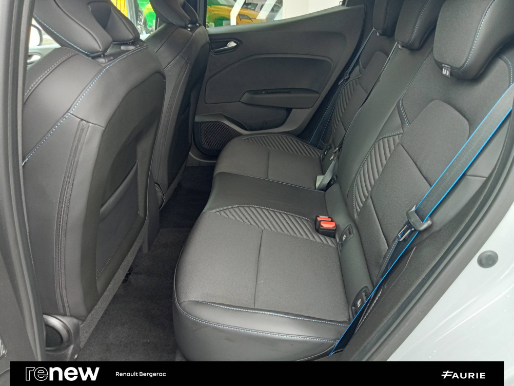 Acheter Renault Clio 5 Clio E-Tech full hybrid 145 ch GSR2 Esprit Alpine 5p occasion dans les concessions du Groupe Faurie