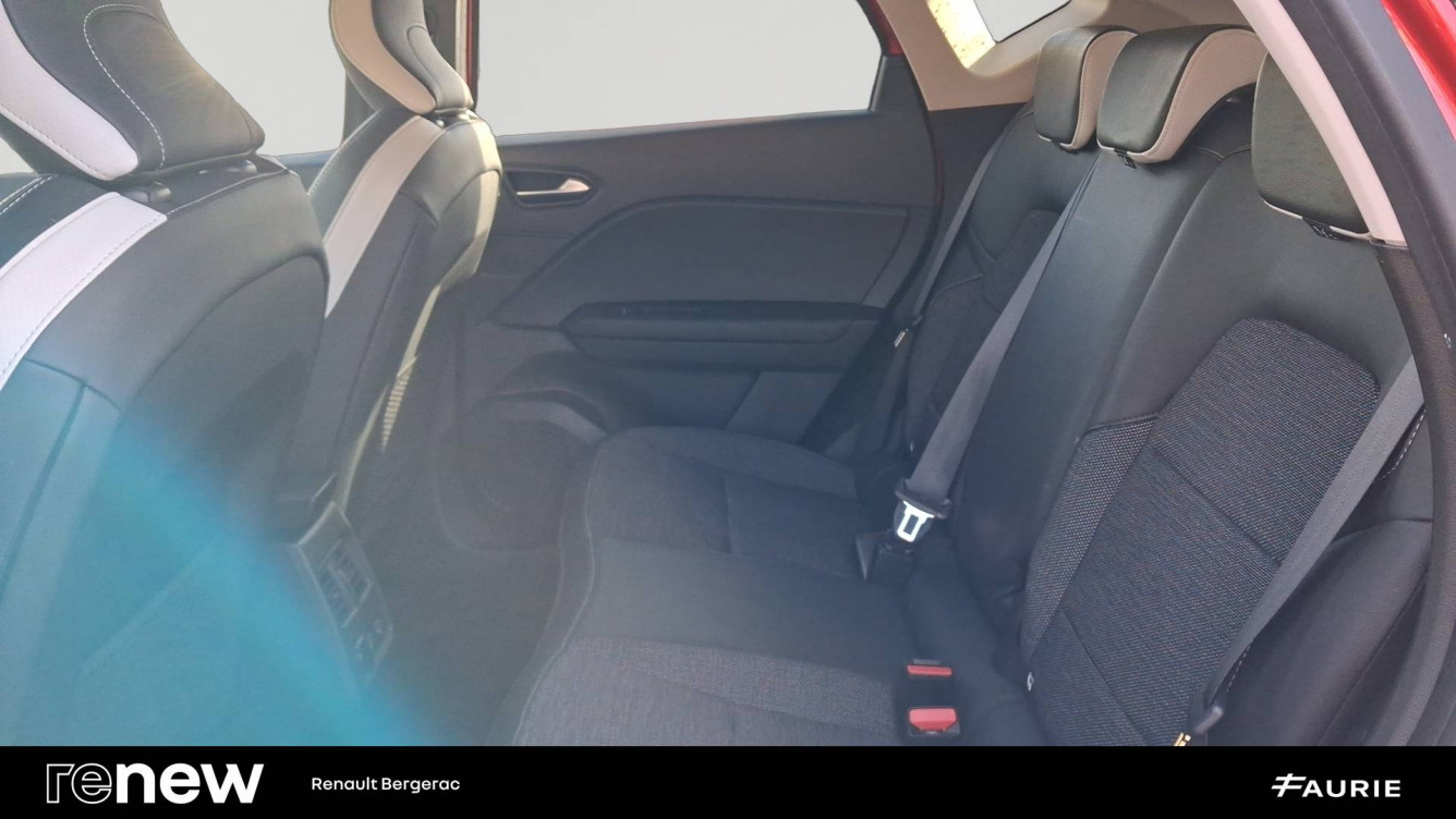 Acheter Renault Captur 2 Captur E-Tech Plug-in 160 Intens 5p occasion dans les concessions du Groupe Faurie