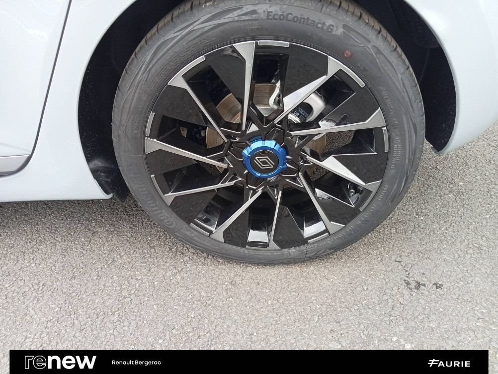 Acheter Renault Clio 5 Clio E-Tech full hybrid 145 ch GSR2 Esprit Alpine 5p occasion dans les concessions du Groupe Faurie