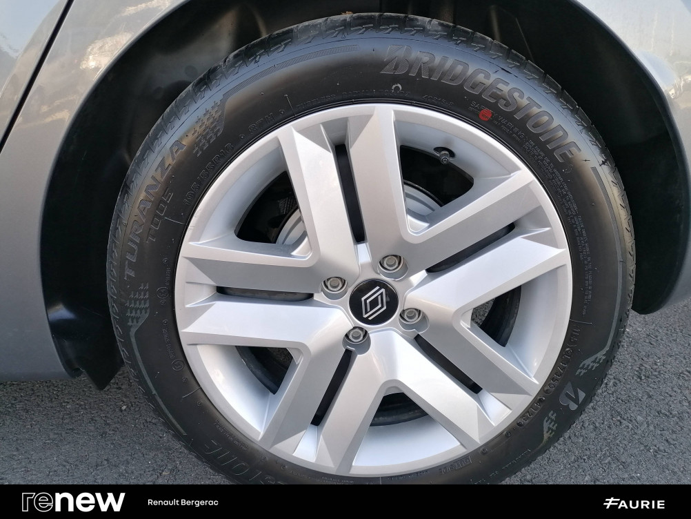 Acheter Renault Clio 5 Clio E-Tech full hybrid 145 Evolution 5p occasion dans les concessions du Groupe Faurie