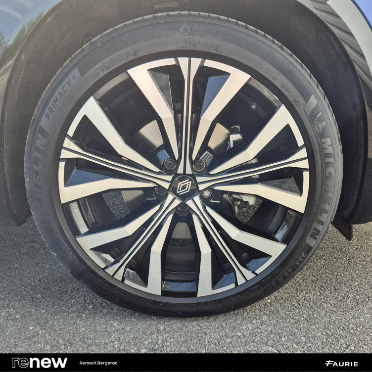 Acheter Renault Austral Austral E-Tech hybrid 200 Iconic 5p occasion dans les concessions du Groupe Faurie