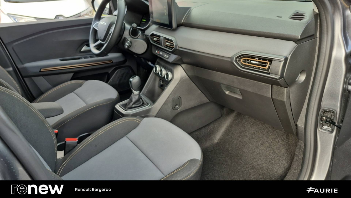 Acheter Dacia Jogger Jogger Hybrid 140 7 places GSR2 Extreme + 5p occasion dans les concessions du Groupe Faurie