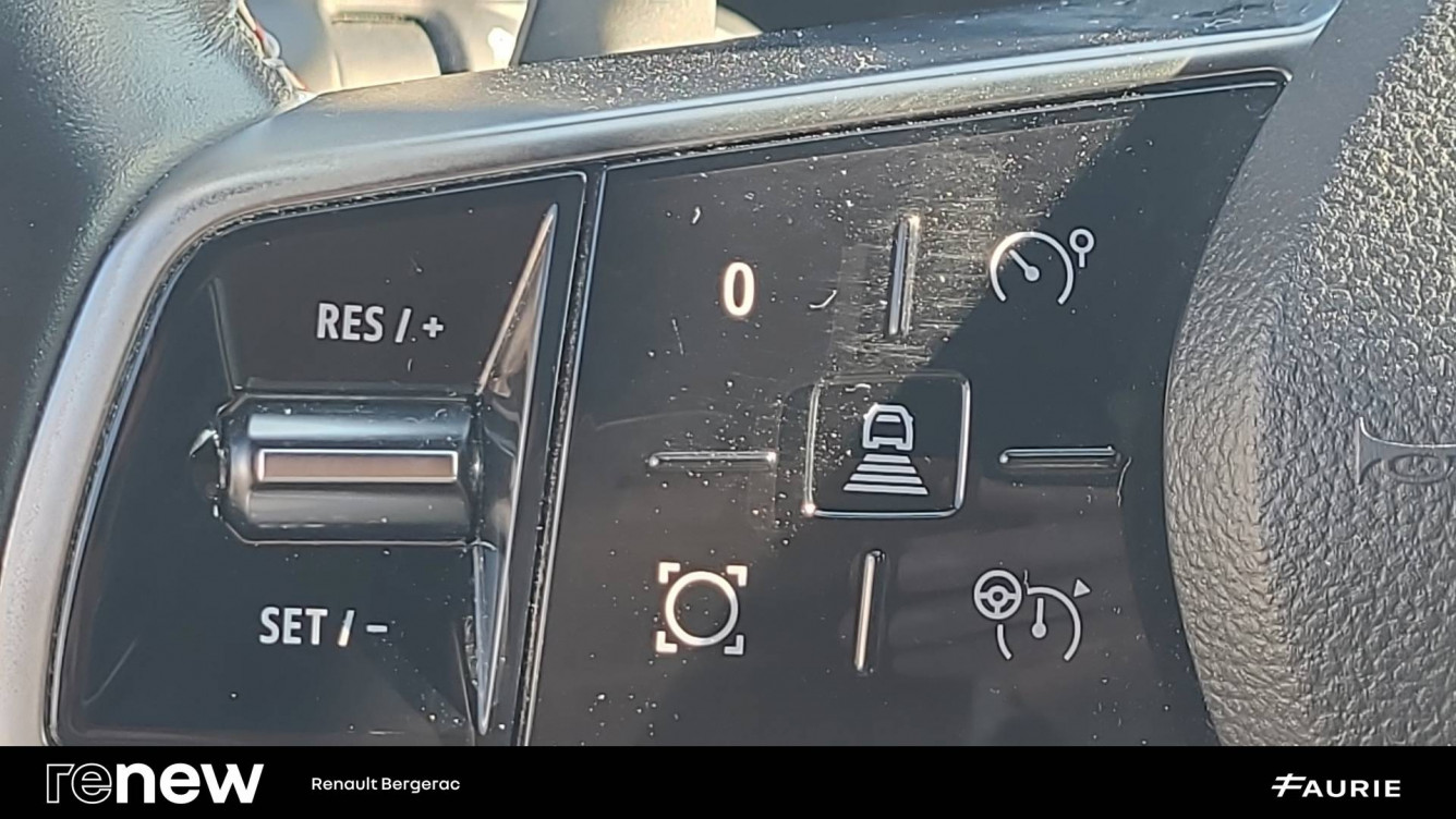 Acheter Renault Austral Austral E-Tech hybrid 200 Iconic esprit Alpine 5p occasion dans les concessions du Groupe Faurie