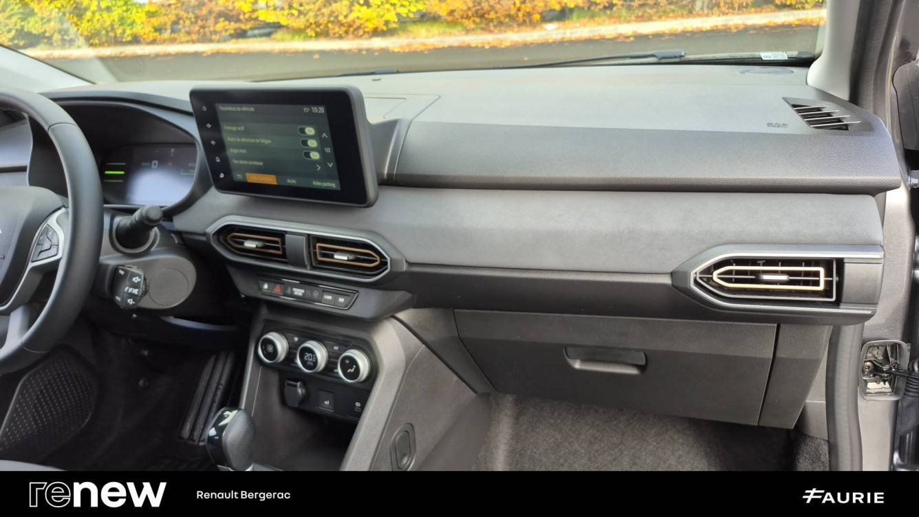 Acheter Dacia Jogger Jogger Hybrid 140 7 places GSR2 Extreme + 5p occasion dans les concessions du Groupe Faurie