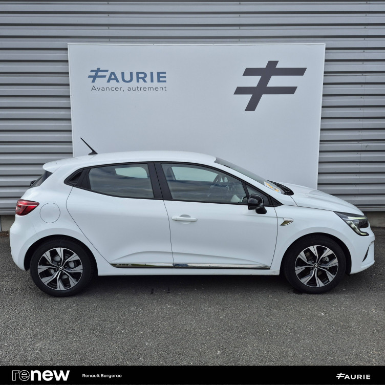 Acheter Renault Clio 5 Clio E-Tech 140 - 21N Limited 5p occasion dans les concessions du Groupe Faurie