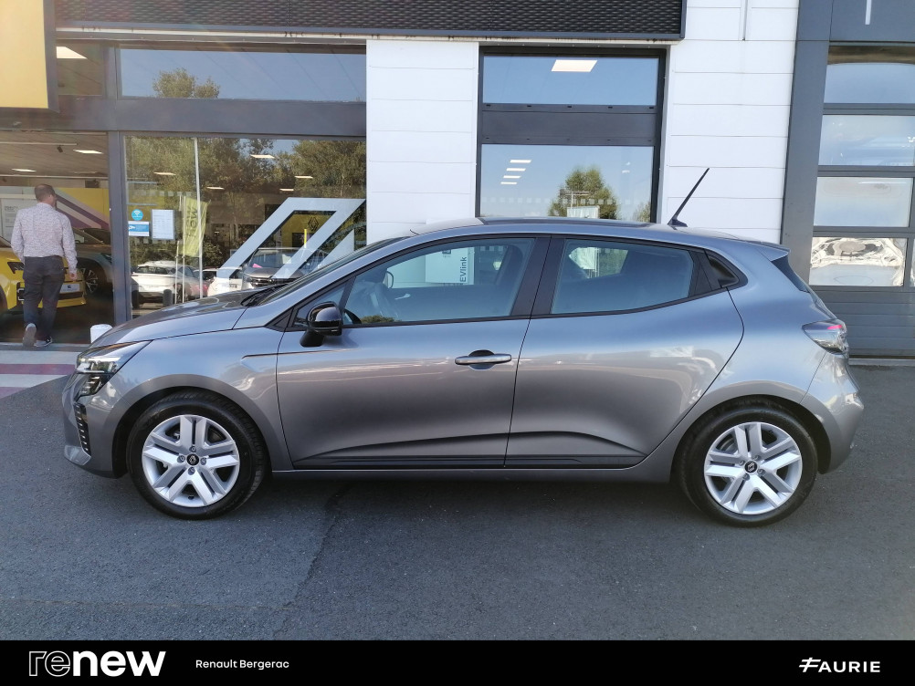 Acheter Renault Clio 5 Clio E-Tech full hybrid 145 Evolution 5p occasion dans les concessions du Groupe Faurie