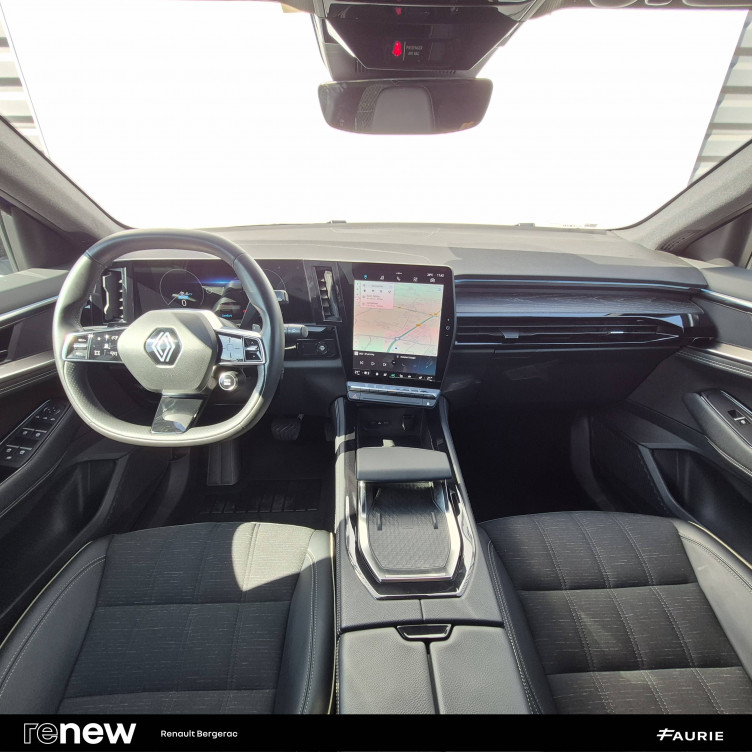 Acheter Renault Austral Austral E-Tech hybrid 200 Iconic 5p occasion dans les concessions du Groupe Faurie